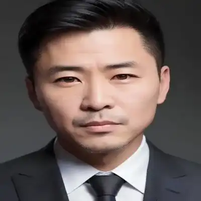 潘霖柠